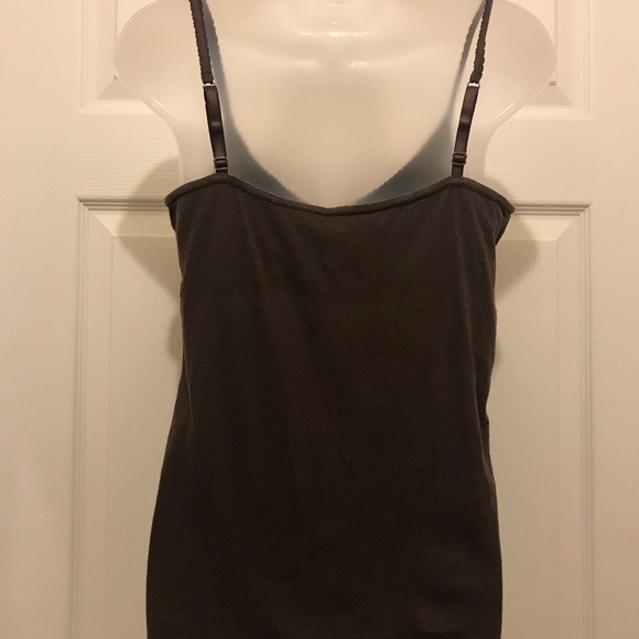 American Eagle tank w/shelf bra&adjustable straps - Picture 7 of 8